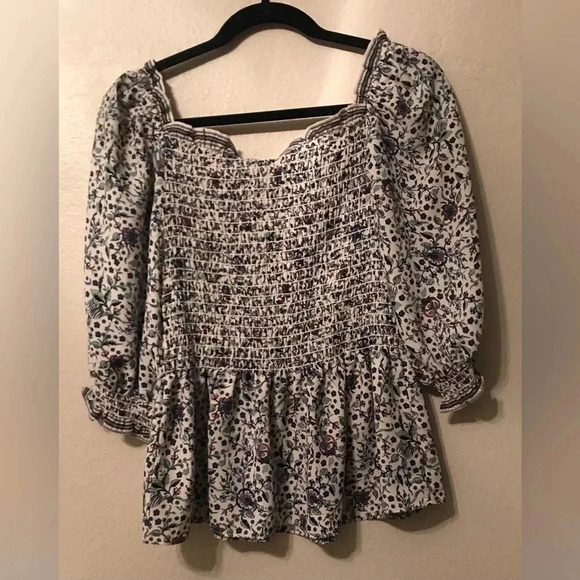 Max Studio Floral Peplum Blouse Size Medium - Picture 4 of 5